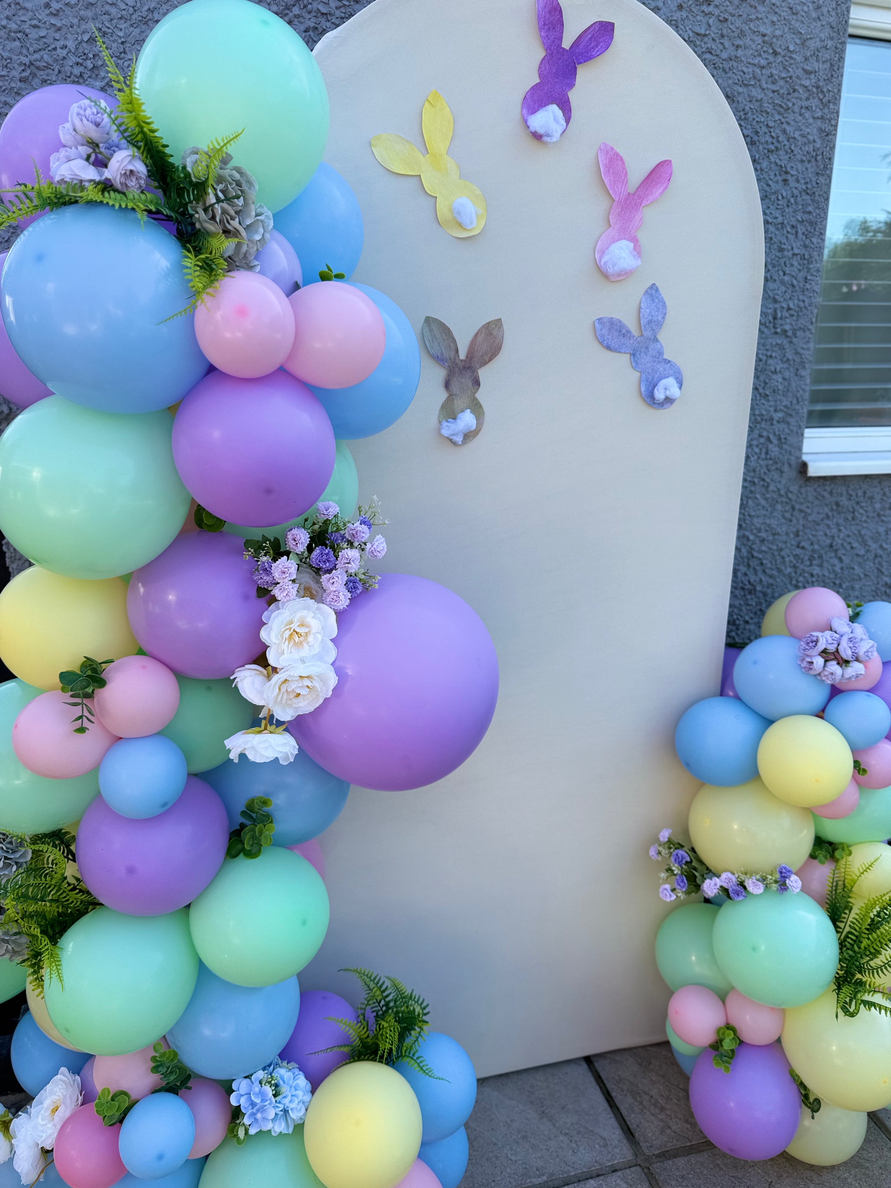 Balloon garland