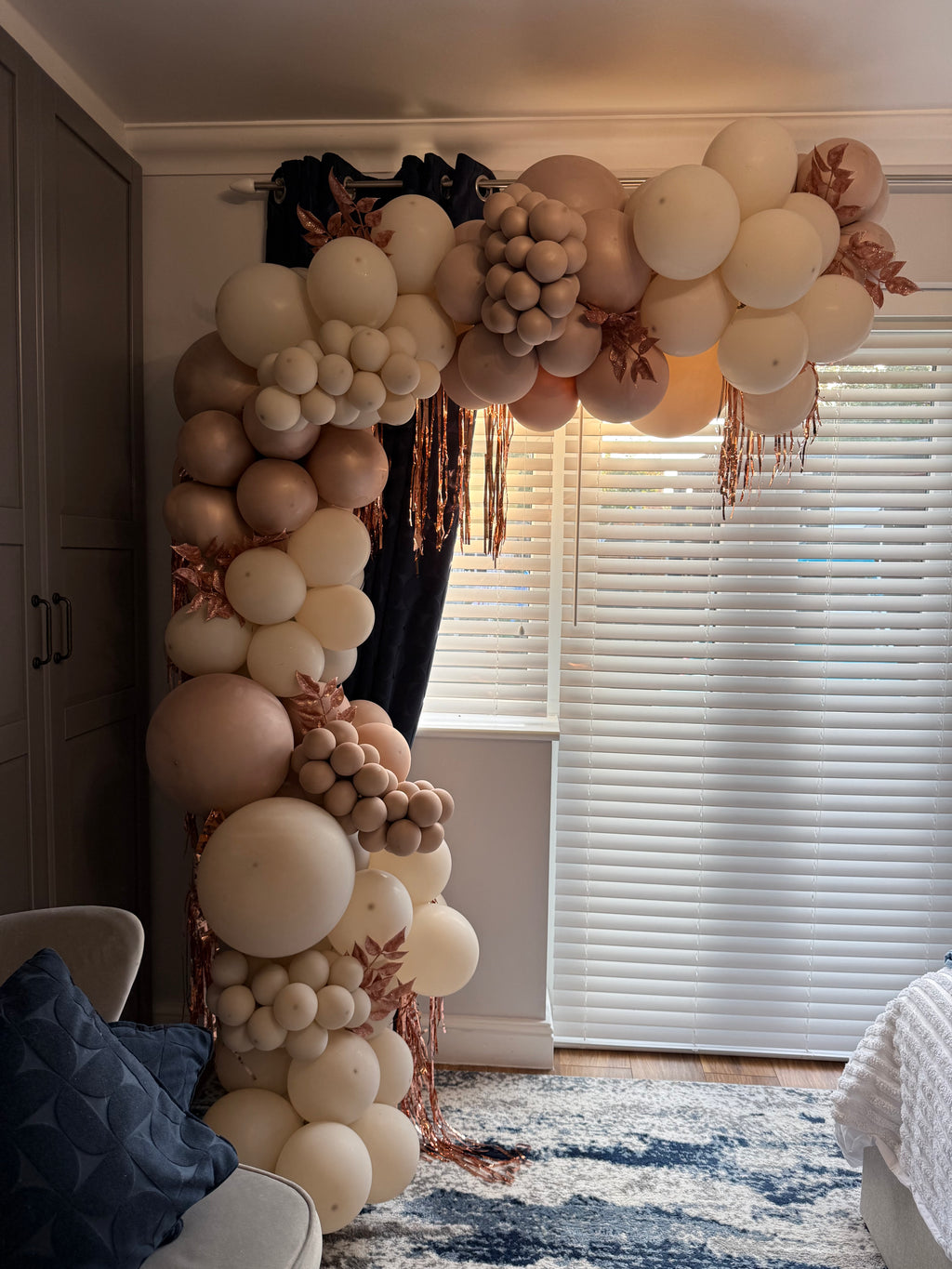 Balloon garland