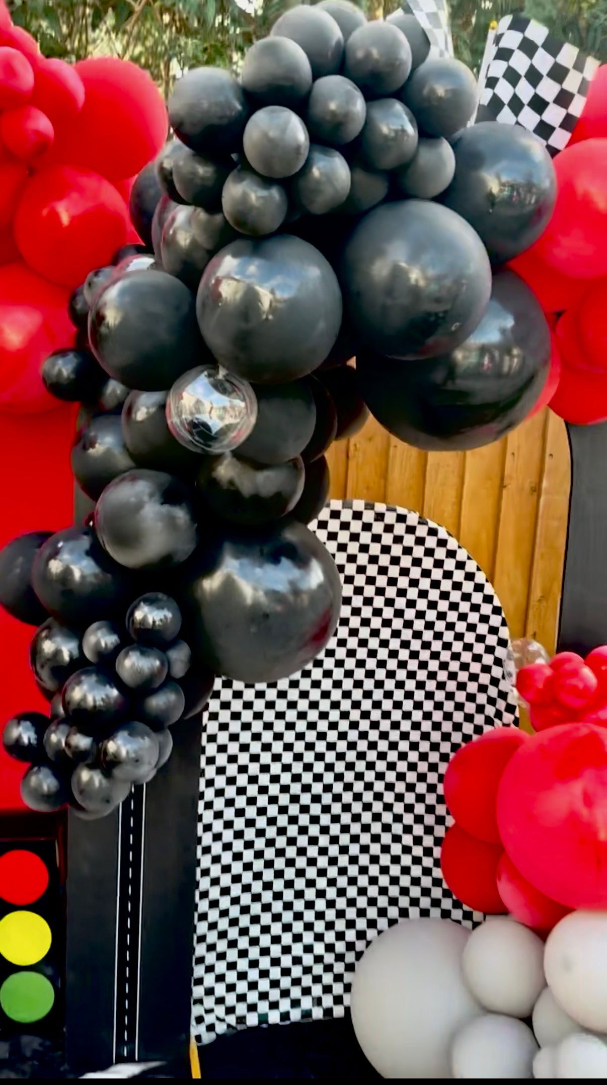 Personalised balloon theme