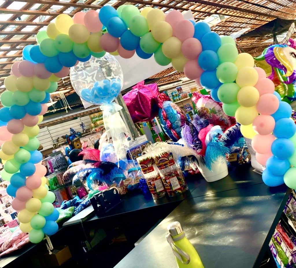 Balloon arch